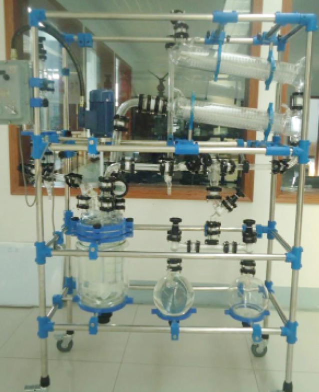 Distillation-and-reflux-device